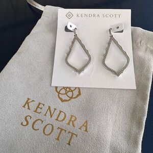 Kendra Scott Sophia Earrings